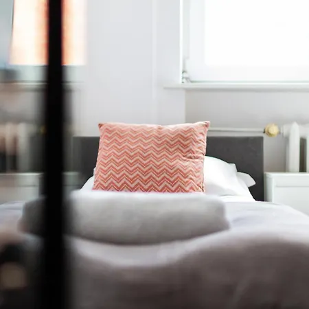 Warzywnicza Motlawa River By Renters *