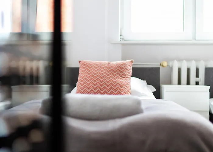 Warzywnicza Motława River By Renters *